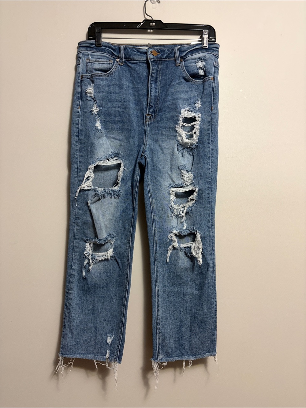 Risen High-Rise Distressed Straight leg Jeans size 15 cropped